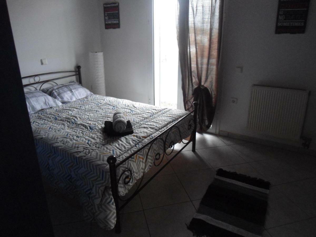 Sunny Apartment 15 Min From Airport And Sea Луца Экстерьер фото